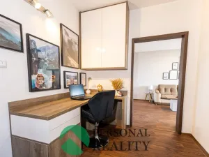 Prodej bytu 3+1, Zliv, Školní, 75 m2