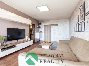 Prodej bytu 3+1, Zliv, Školní, 75 m2