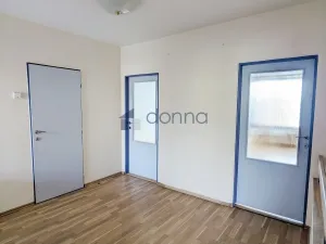 Pronájem rodinného domu, Praha, Nad úpadem, 260 m2