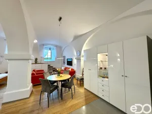 Pronájem bytu 1+kk, Mladá Boleslav, Staroměstské náměstí, 65 m2