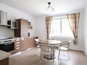 Pronájem bytu 3+1, Karlovy Vary, Mariánskolázeňská, 108 m2