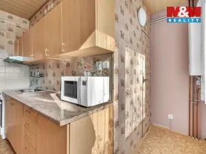 Prodej bytu 3+1, Prachovice, Bučina, 64 m2