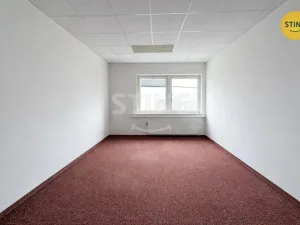 Pronájem kanceláře, Pardubice, S. K. Neumanna, 18 m2