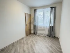 Pronájem bytu 2+kk, Mutěnice, Na Ovčírnách, 39 m2