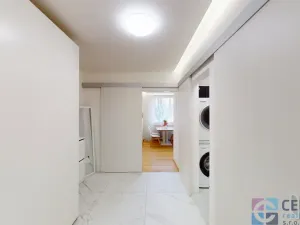 Pronájem bytu 3+kk, Jablonec nad Nisou, Liberecká, 64 m2