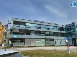 Pronájem kanceláře, Plzeň, Macháčkova, 2000 m2