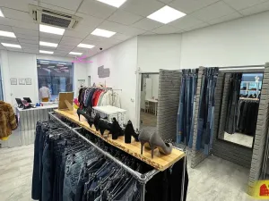 Pronájem obchodního prostoru, Brno - Brno-město, 128 m2