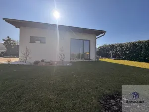 Pronájem obchodního prostoru, Herink, Nad Rybníkem, 51 m2