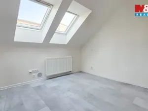 Pronájem bytu 3+kk, Kladno, Komenského, 50 m2