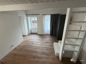 Pronájem bytu 1+kk, Praha - Dubeč, Starodubečská, 22 m2