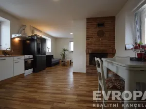 Prodej rodinného domu, Zásmuky - Nesměň, 72 m2