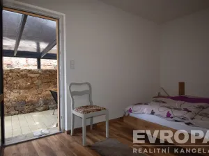 Prodej rodinného domu, Zásmuky - Nesměň, 72 m2