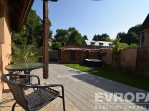 Prodej rodinného domu, Zásmuky - Nesměň, 72 m2