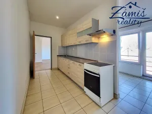 Pronájem bytu 2+kk, Nové Strašecí, U Školy, 52 m2