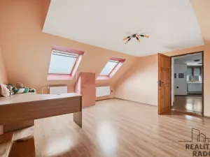 Prodej vícegeneračního domu, Konárovice, 300 m2
