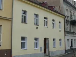 Pronájem bytu 2+kk, Karlovy Vary, Petřín, 55 m2