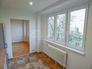 Pronájem bytu 2+1, Kralupy nad Vltavou - Lobeček, Dr. E. Beneše, 55 m2