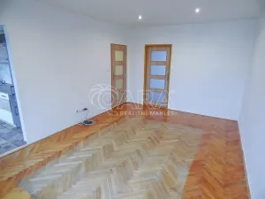 Pronájem bytu 2+1, Kralupy nad Vltavou - Lobeček, Dr. E. Beneše, 55 m2