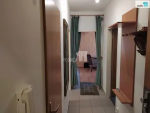 Prodej bytu 2+kk, Praha - Strašnice, Vinohradská, 38 m2