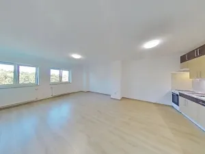 Pronájem bytu 2+kk, Měřín, Náměstí, 58 m2