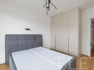 Pronájem bytu 2+kk, Praha - Smíchov, Luciana Blagy, 55 m2