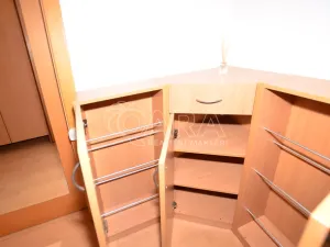 Pronájem bytu 1+1, Praha - Libuš, Na domovině, 38 m2