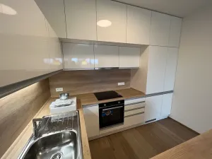 Pronájem bytu 2+kk, Praha, U hostivařského nádraží, 59 m2