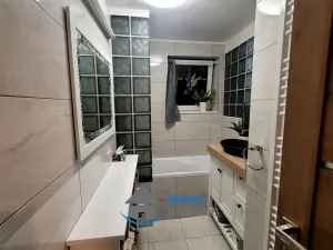 Prodej rodinného domu, Javorník, 195 m2