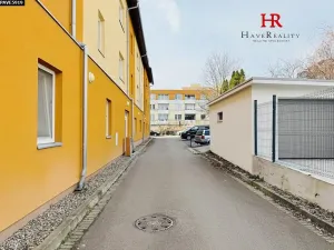 Pronájem bytu 1+kk, Benešov, Na Chmelnici, 26 m2