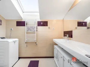 Prodej atypického bytu, Karlovy Vary, Raisova, 121 m2