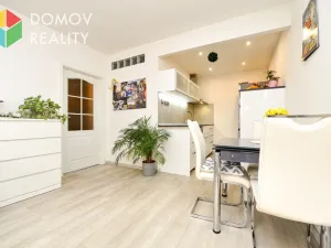 Pronájem bytu 2+kk, Beroun, Košťálkova, 40 m2