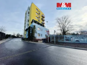 Prodej garážového stání, Praha, Březenská, 15 m2