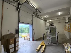 Pronájem výrobních prostor, Sokolov, Trocnovská, 876 m2