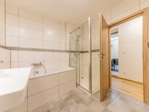 Pronájem rodinného domu, Zlín, Pod Stráněmi, 234 m2