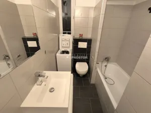 Pronájem bytu 2+kk, Praha - Smíchov, Na Václavce, 39 m2