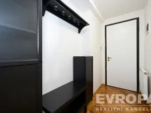 Prodej bytu 2+kk, Praha - Vinohrady, Máchova, 52 m2