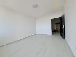 Pronájem bytu 2+1, Chomutov, Bezručova, 53 m2