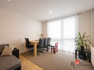 Prodej bytu 3+1, Hradec Králové - Nový Hradec Králové, třída Edvarda Beneše, 98 m2