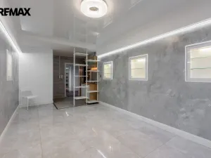 Prodej obchodního prostoru, Karlovy Vary - Rybáře, Konečná, 72 m2