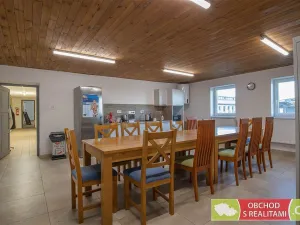 Pronájem skladu, Morašice, 2710 m2