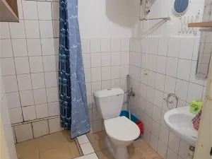 Prodej činžovního domu, Praha, U plynárny, 300 m2