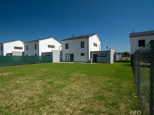 Pronájem rodinného domu, Moravičany, 183 m2