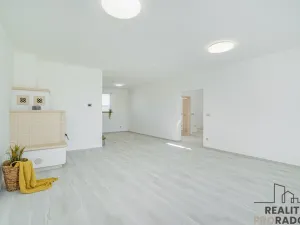 Pronájem rodinného domu, Moravičany, 183 m2