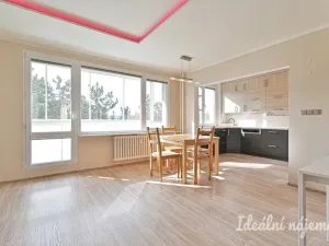 Pronájem bytu 3+1, Brno, Zikova, 74 m2