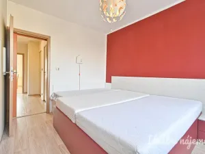 Pronájem bytu 3+1, Brno, Zikova, 74 m2