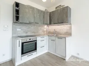 Pronájem bytu 2+kk, Praha - Kunratice, Pod Haltýřem, 47 m2