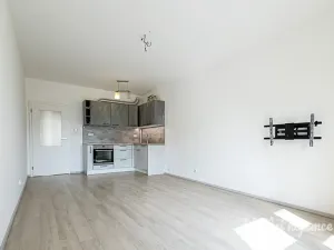 Pronájem bytu 2+kk, Praha - Kunratice, Pod Haltýřem, 47 m2