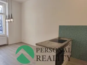 Pronájem bytu 3+kk, Praha - Karlín, Urxova, 67 m2