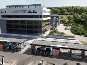 Pronájem komerční nemovitosti, Praha - Vysočany, Poděbradská, 1106 m2