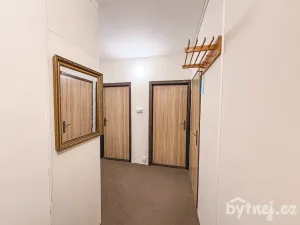 Pronájem bytu 3+1, Olomouc - Povel, Schweitzerova, 61 m2